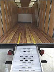 Yellow-lines-moving-truck