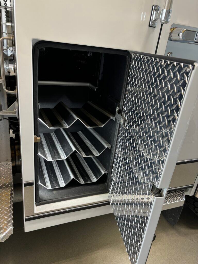 Recent Delivery 95555-FINAL20240918-036-768x1024