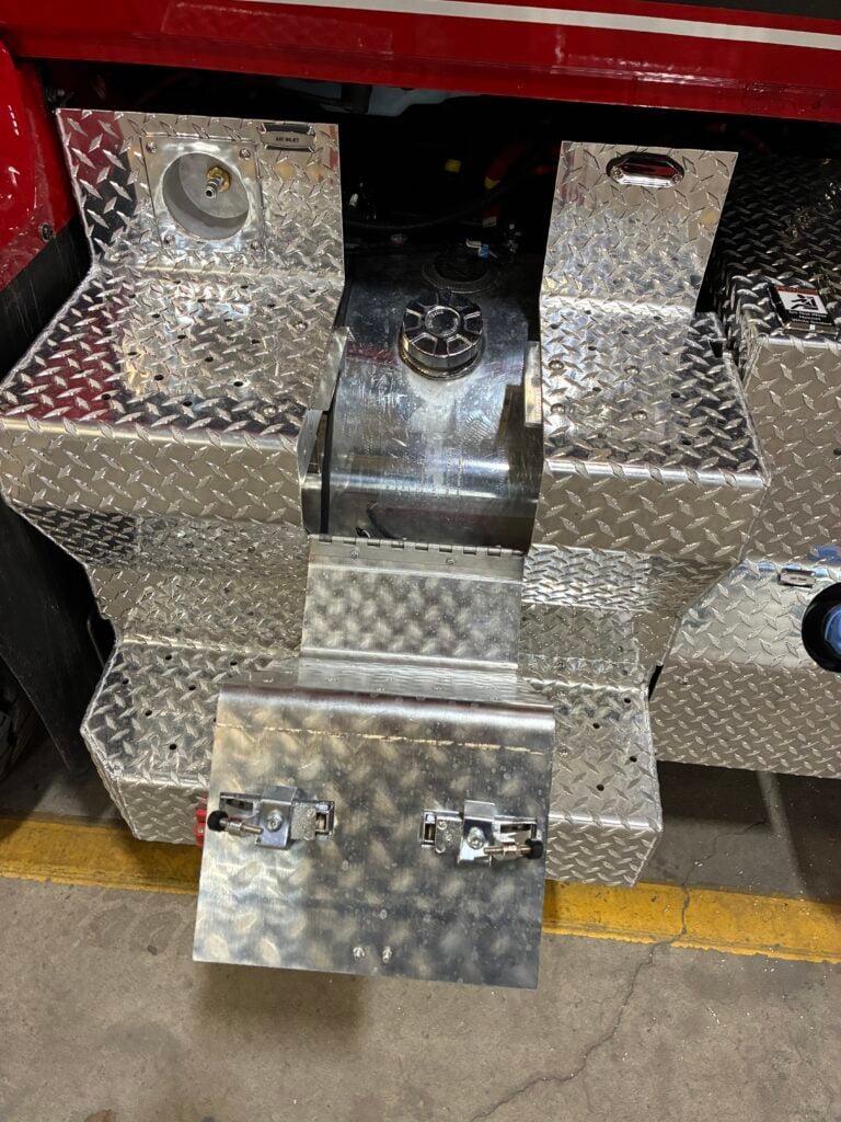Recent Delivery 95661-F20250508-048-768x1024