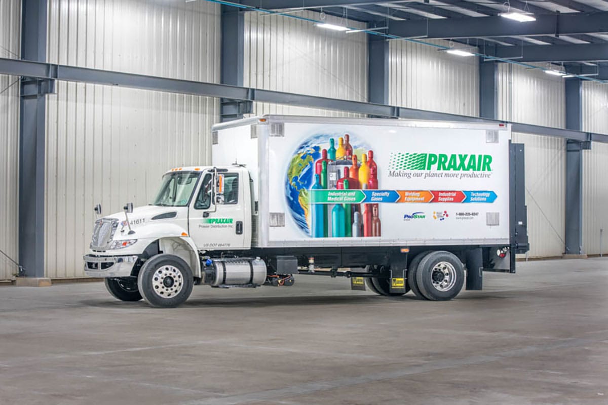 P_Commercial_Dry-Freight_Carousel_004-1