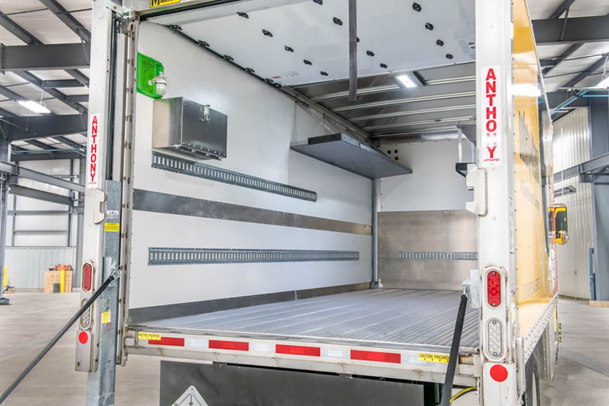 P_Commercial_Dry-Freight_Carousel_005-1