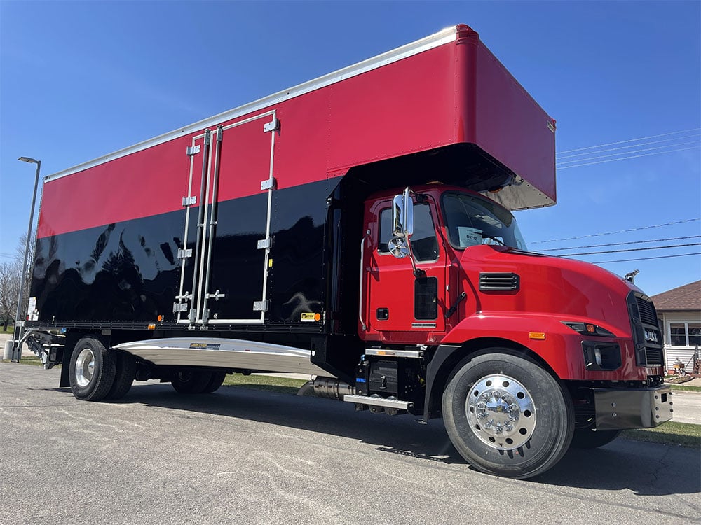 specialty_attic_truck_body